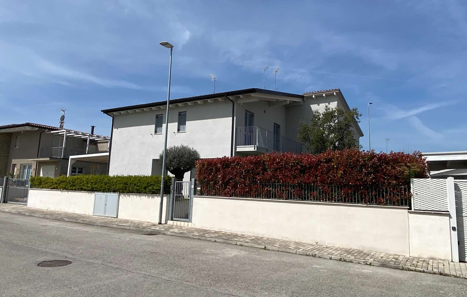 Lottizzazione dei Desideri - Pianello Vallesina